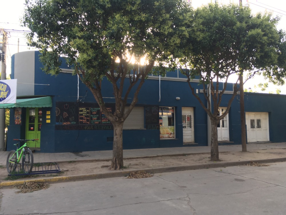 Local y Casa Calle Sarmiento esquina Moreno